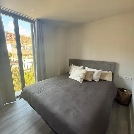 Beautiful Penthouse With Two With Sea Views Apartment *